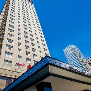 Otel Century Plaza, Vancouver